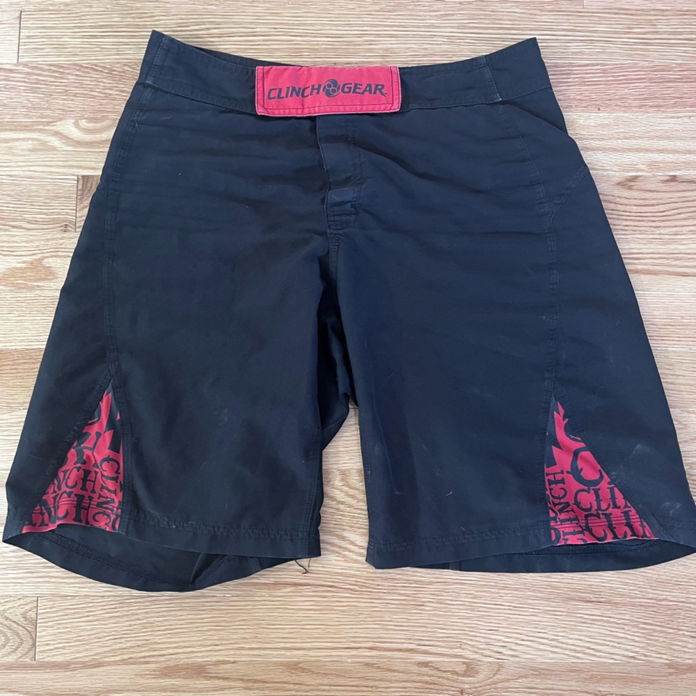 Clinch gear shorts